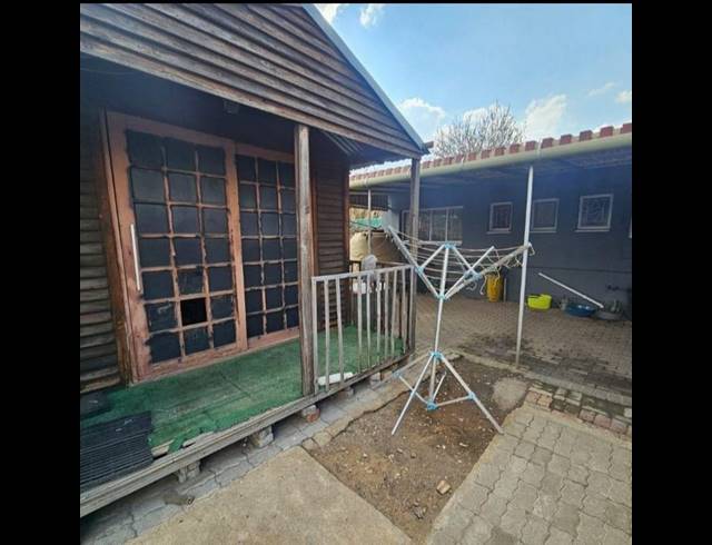 3 BEDROOM HOUSE FOR SALE IN SASOLBURG EXT 1